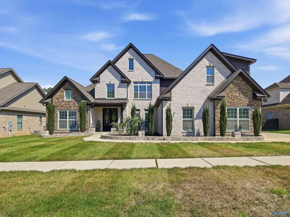 109 Parker Hall Dr, Madison, AL 35756