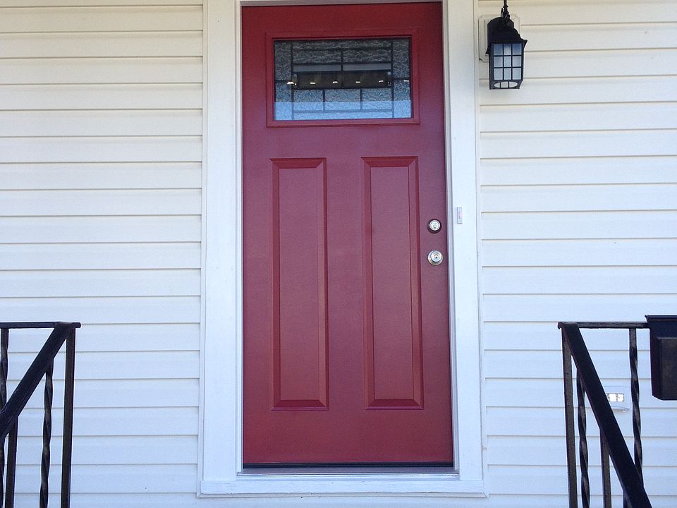 1st image of 3307 Shaw Dr