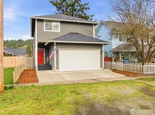 411 Hardefeldt Street SE, Orting, WA 98360
