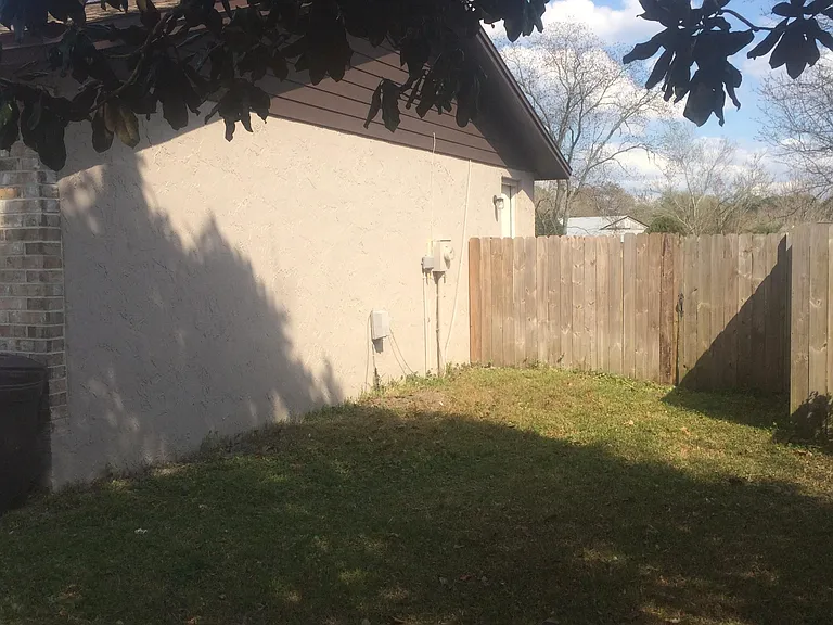 2897 Gatling Blvd — Photo 2