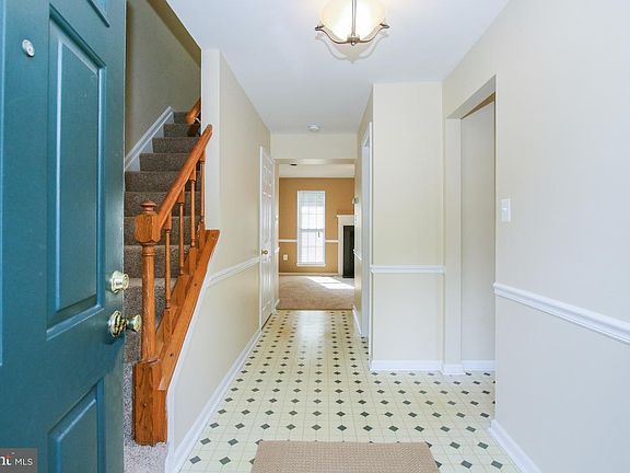 2nd image of 12207 Nutmeg Ct