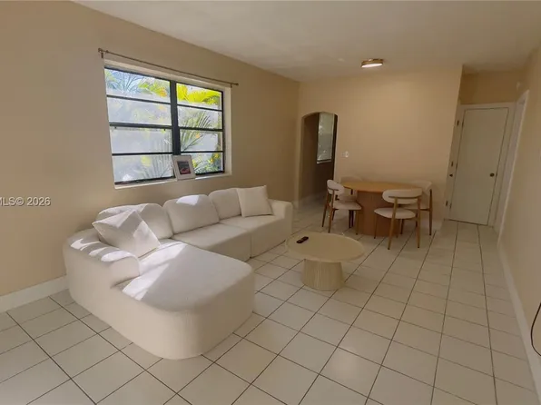 807 86th St, Miami Beach, FL