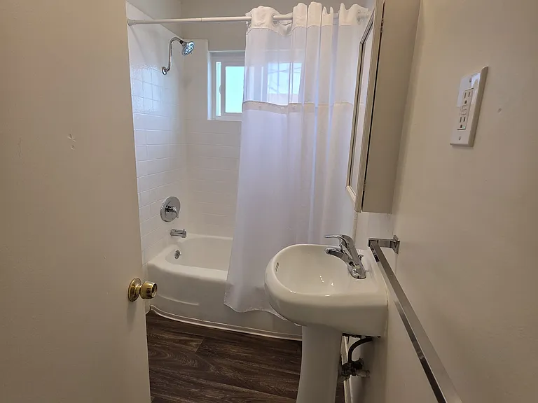 3035 Ivy St #1 — Photo 8