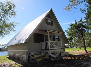 311 River Rd, Carrabelle, FL 32322