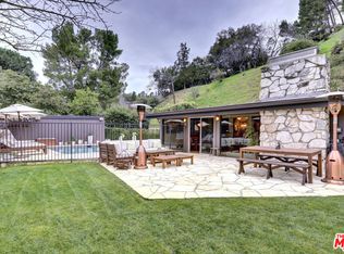 3685 Meadville Dr, Sherman Oaks, CA 91403