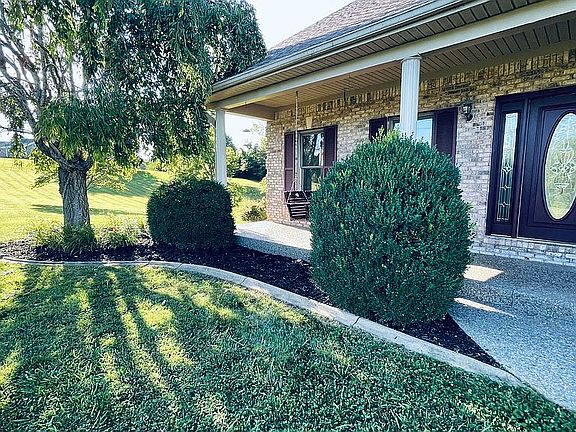 Front Porch continued.