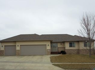 116 S Augusta Ave, Brandon, SD 57005