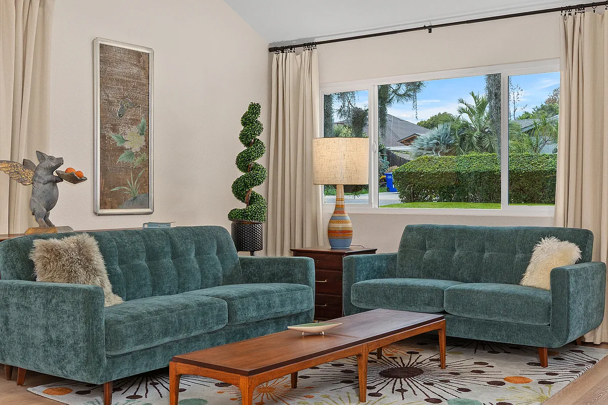 2 bed, 1300 sqft, $6,000 — Photo 2