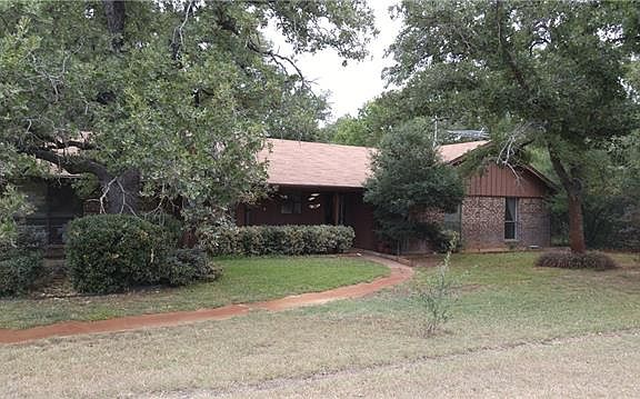 2nd image of 265 Brazoswood Dr