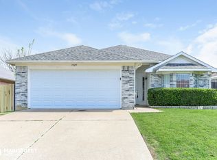 7029 Rovato Dr, Arlington, TX 76001