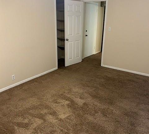 5th image of 9833 Westview Dr