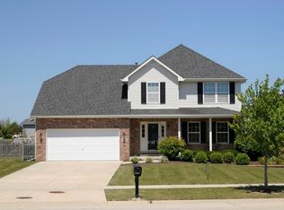 26200 S Evergreen Ln, Channahon, IL 60410