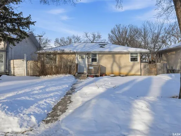 118 Ottawa STREET, Regina, SK S4R 1N2