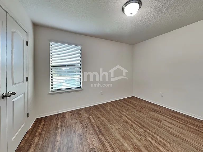 11870 Thicket Wood Dr — Photo 19