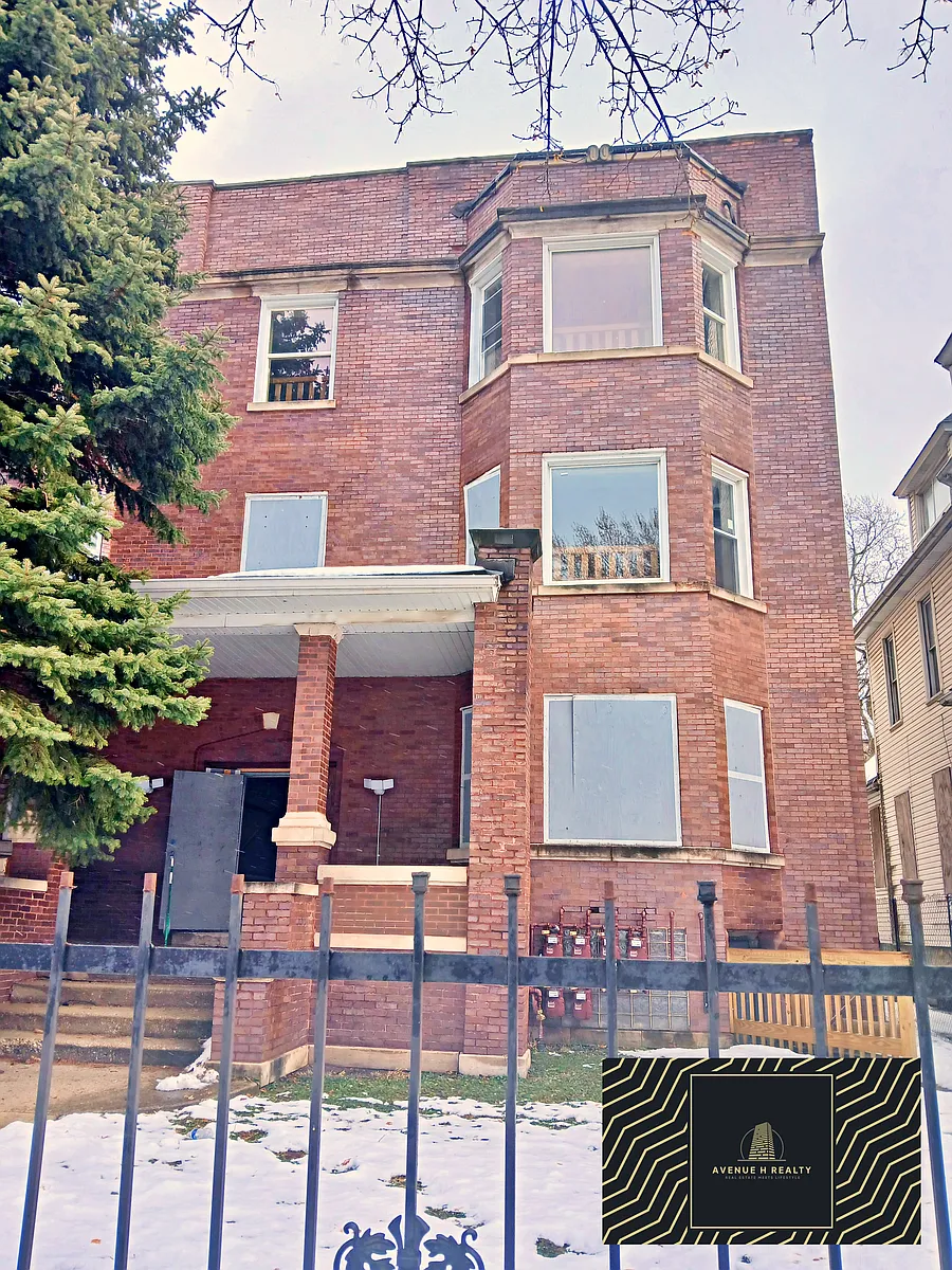 Building Photo - 207-209 N Parkside Ave #2