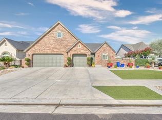1664 N Cindy Ave, Clovis, CA