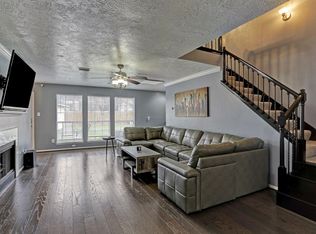 10318 Springland Ct, Houston, TX 77065