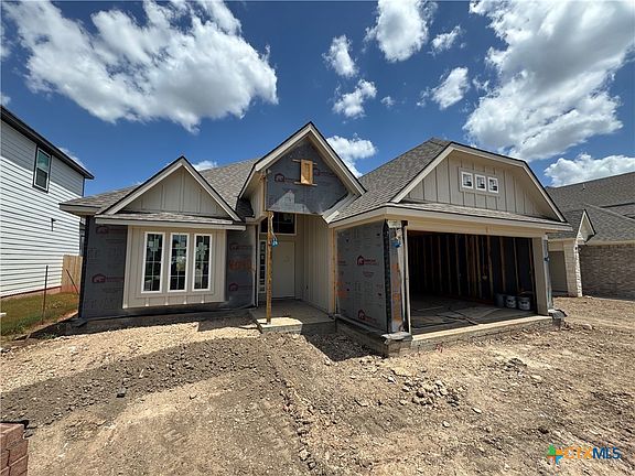 2nd image of 4042 Estes Ct
