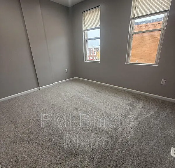 2643 E Madison St #B — Photo 7
