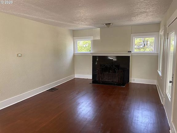 5th image of 4825 NE 103rd Ave