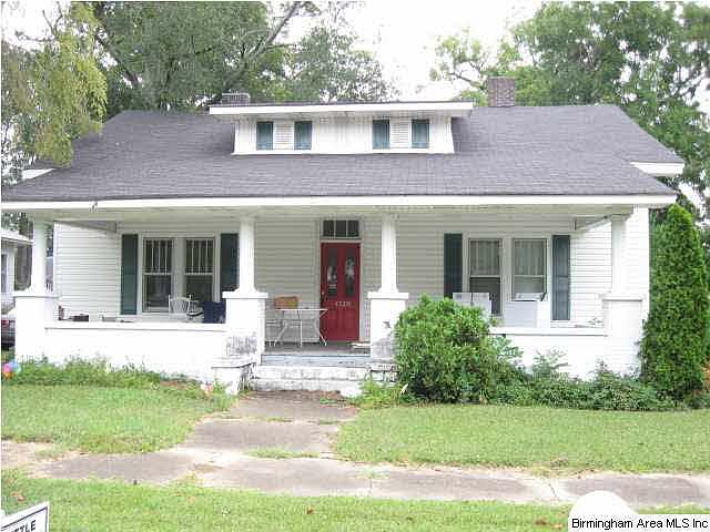 2nd image of 402 6th St N