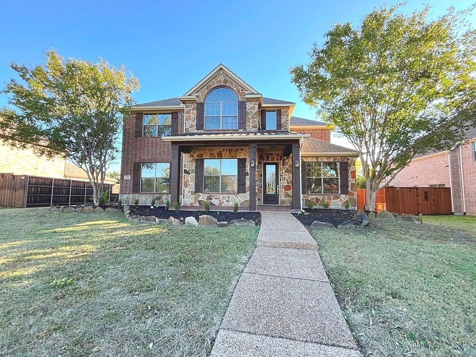 1st image of 486 Fenwick Dr