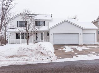 4338 Savannah Dr NW, Rochester, MN 55901