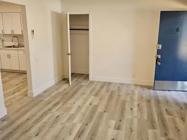 2933 Eastern Ave #3, Sacramento, CA 95821