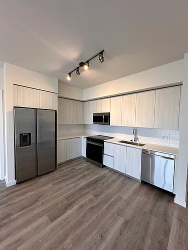 825 NW 3rd Ave #B Photo 1