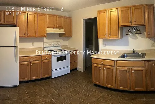 118 E Miner St #2 Photo 1