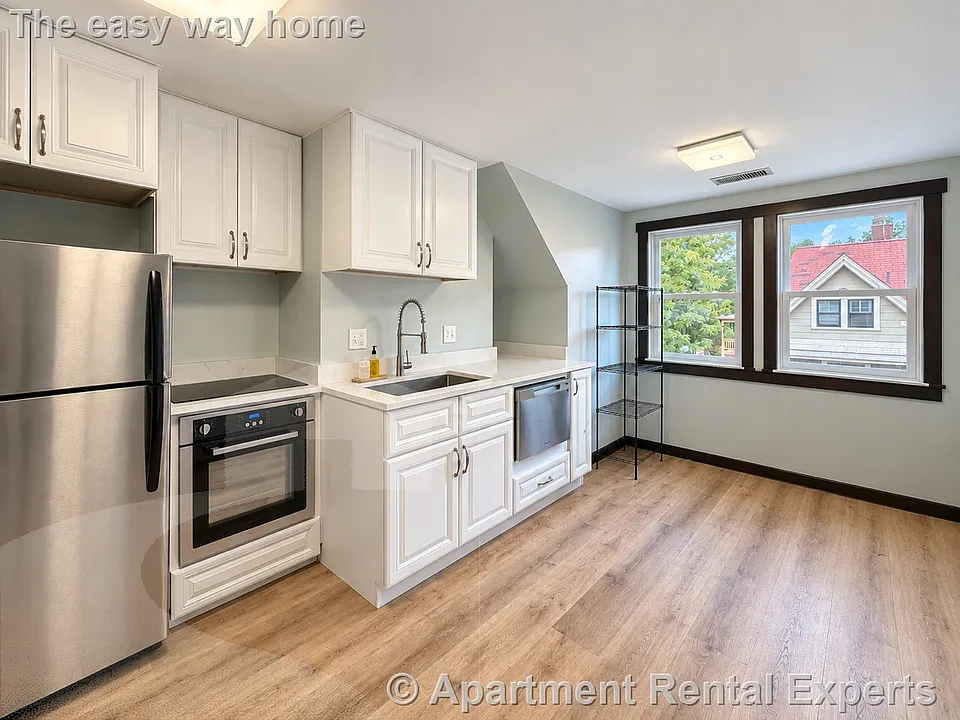 55 Garfield St #1