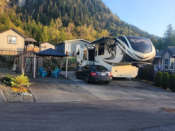 3rd image of 53480 Bridal Falls Rd #46