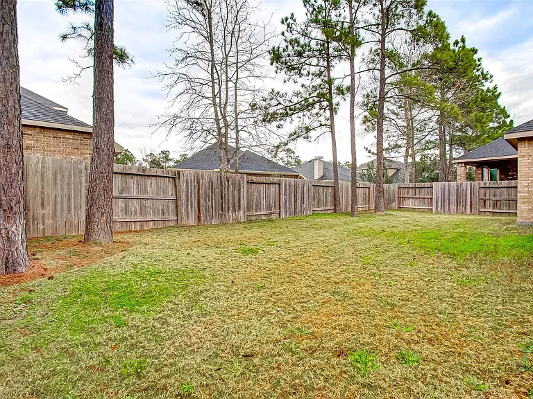 8219 Peppervine Ct — Photo 43
