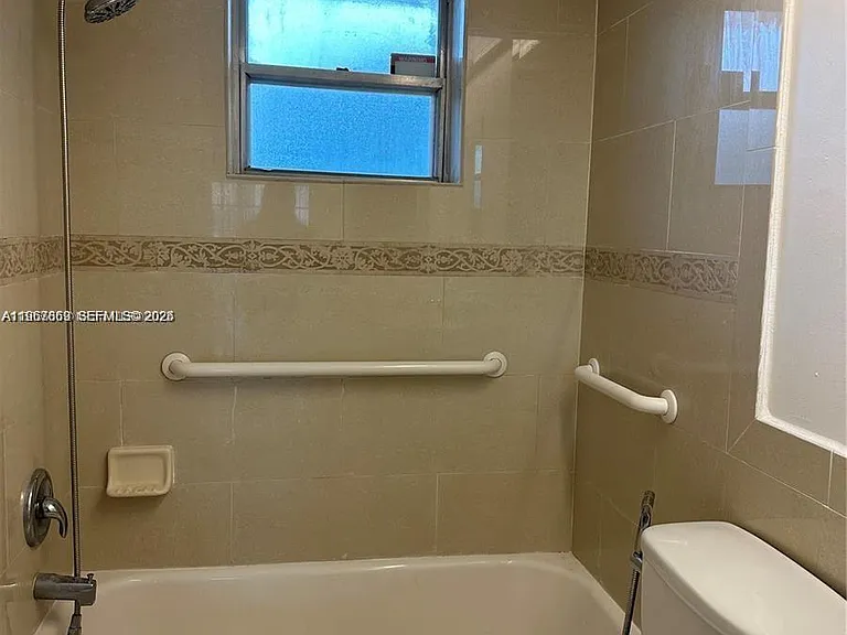200 Ashbury Rd #209 — Photo 10