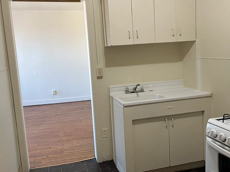 1175 Vestal Ave #9 — Photo 9