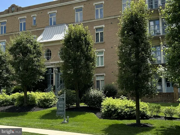 7 Norwood Ave APT 1C, Bryn Mawr, PA 19010