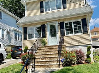 23 Norden St, Staten Island, NY 10304