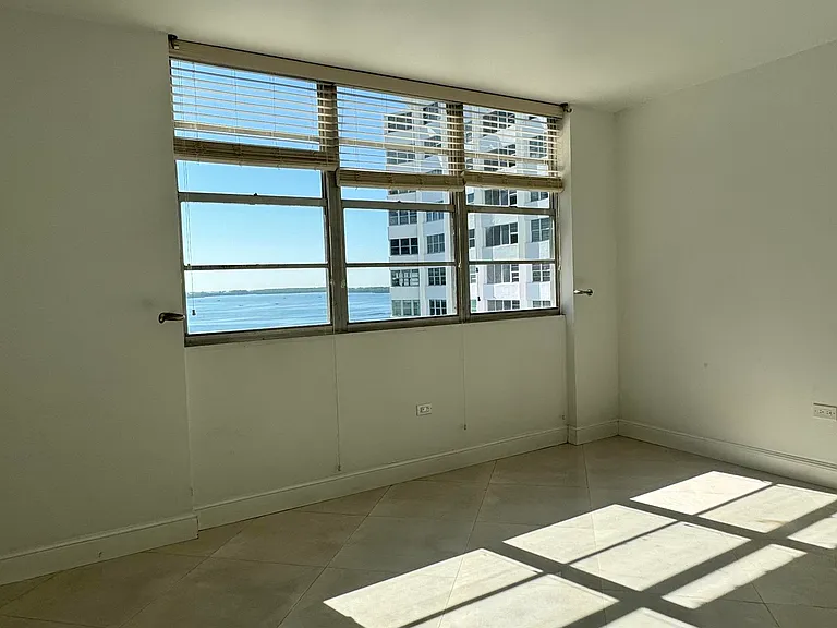825 Brickell Bay Dr #1544 — Photo 14