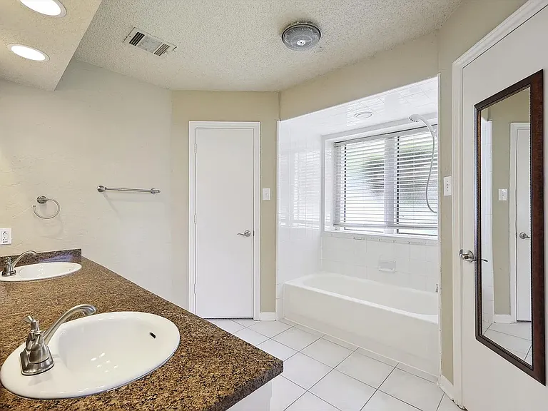 2813 Cripple Creek Trl — Photo 5
