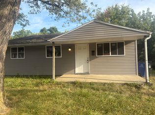 1688 Page Rd, Columbus, OH 43207