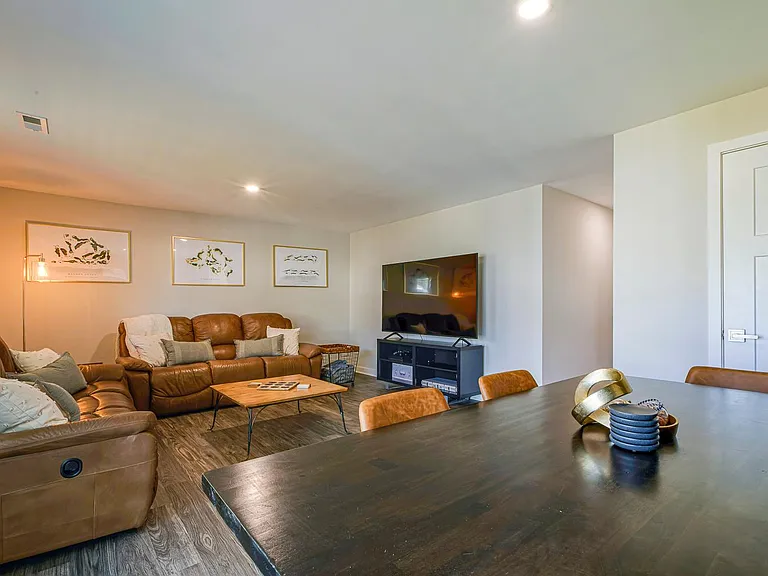 241 Misty Pike Dr — Photo 11