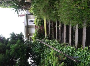 8215 19th Ave NE, Seattle, WA 98115