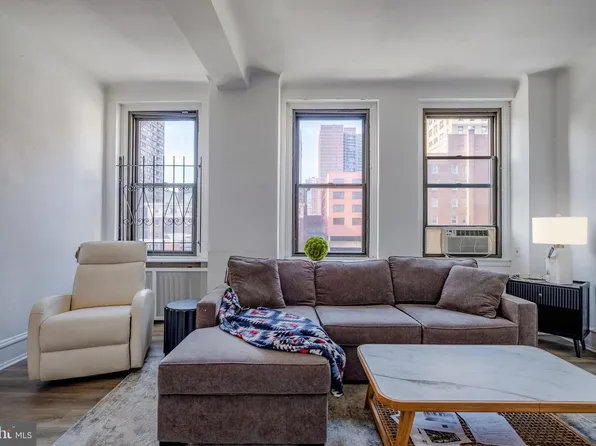 250 S 13th St APT 6A, Philadelphia, PA 19107