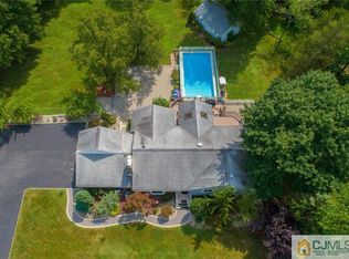 304 Fresh Ponds Rd, North Brunswick, NJ 08902