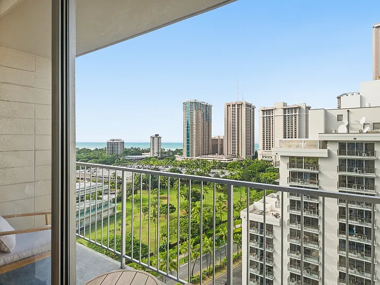 1925 Kalakaua Ave #1902 — Photo 9