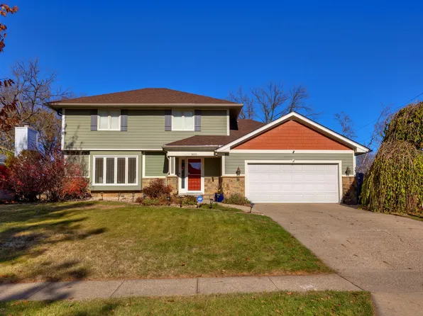 5001 Colt Dr, West Des Moines, IA 50265