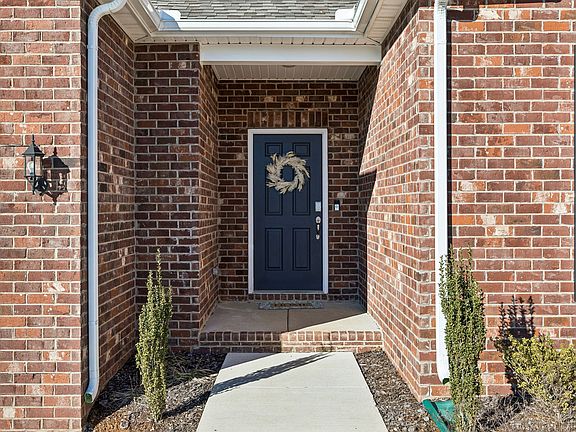 4th image of 4205 Ellie Ct