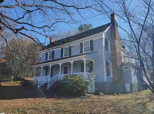 214 S Main St, Campobello, SC 29322