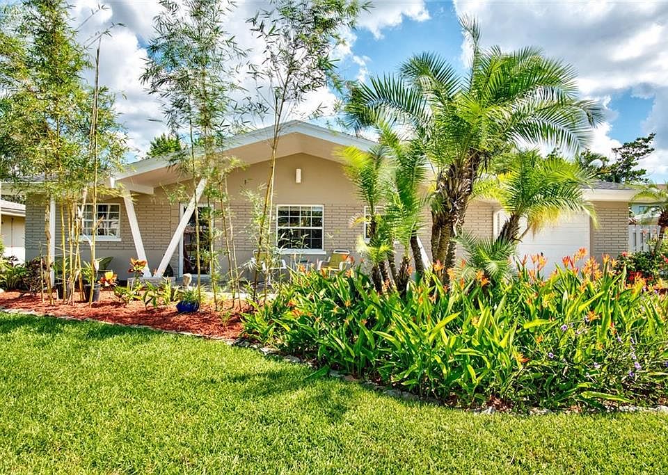 1st image of 2281 Carolyn Dr