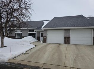 2011 Prairie Ln SW, Willmar, MN 56201